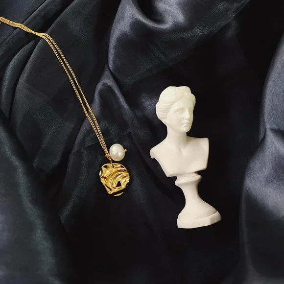 NEW 18K Gold Plated Rose Flower Fresh  Water Pearl Necklace - Picture 9 of 9